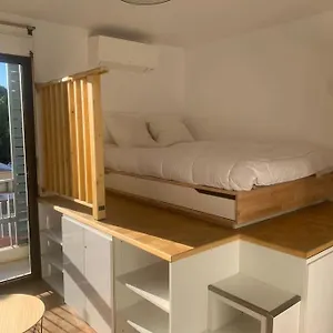  Appartement Superbe T1 Refait A Neuf, Parking, Clim, Metro